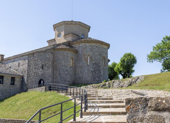 Santuario de San Miguel de Aralar