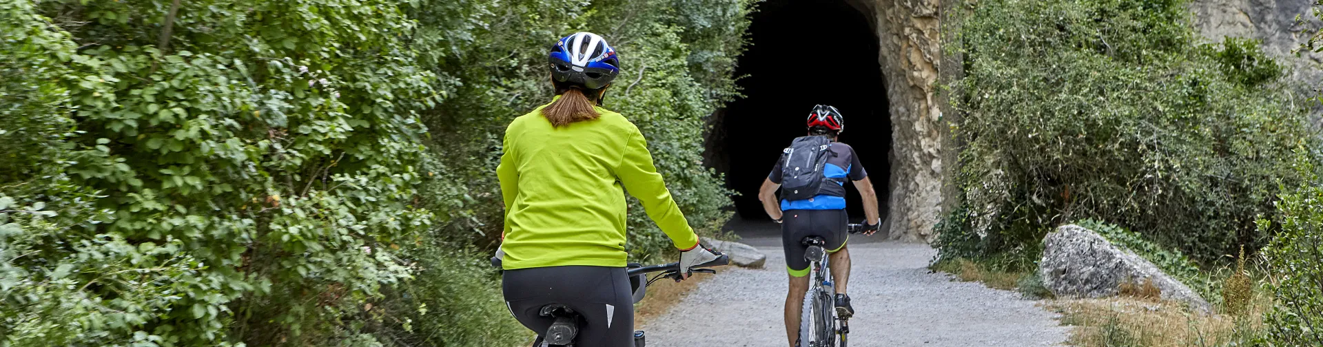 Vía Verde del Irati | Paseos en bici